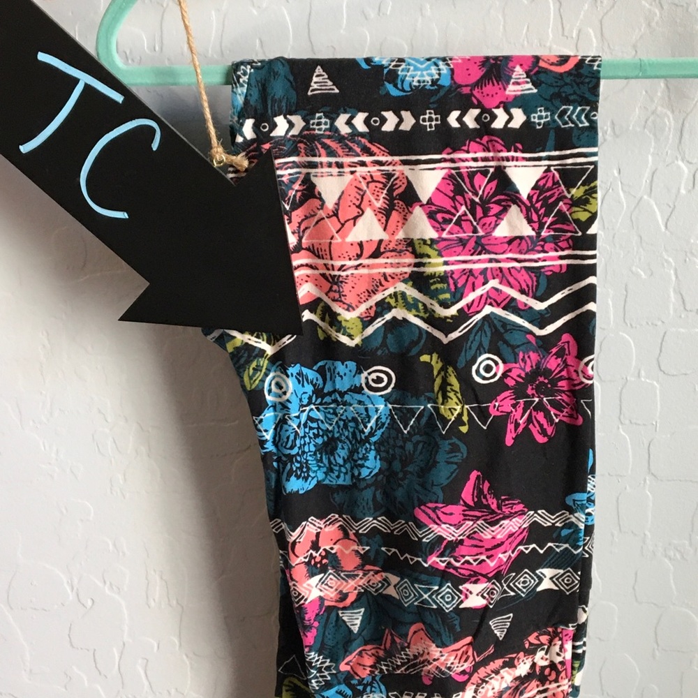 Lularoe Tall and Curvy leggings